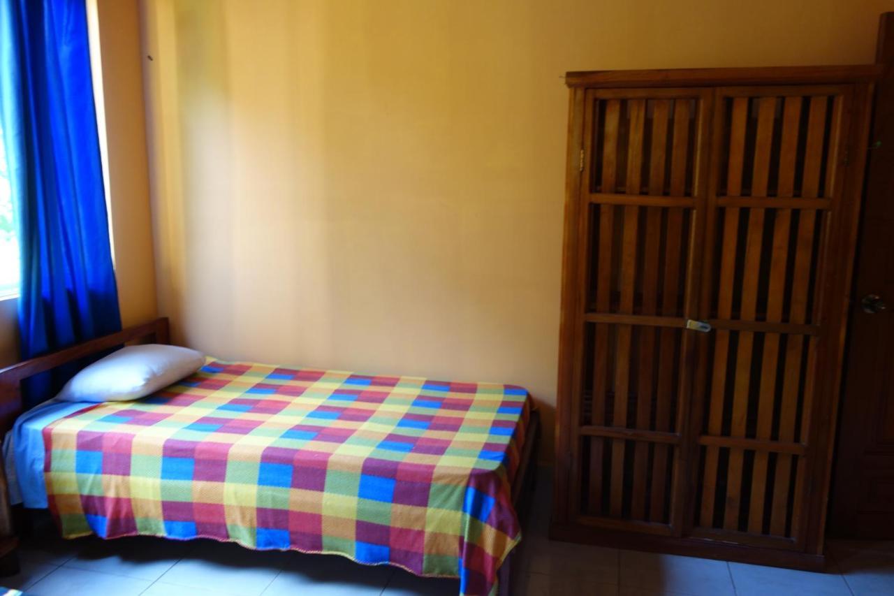 Hostal Tena Ñaui Ngoại thất bức ảnh