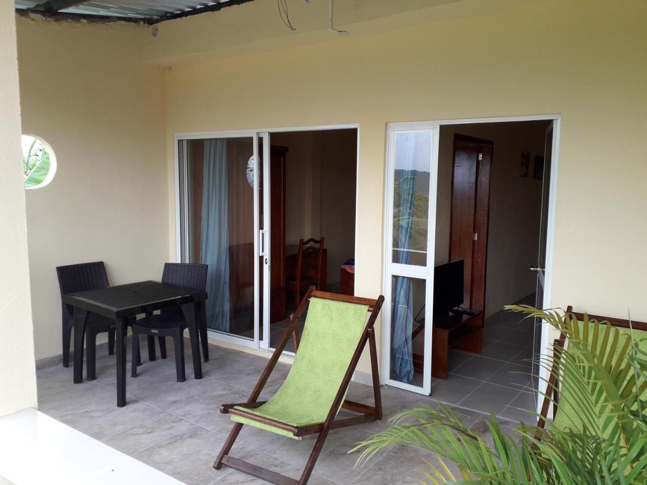 Hostal Tena Ñaui Ngoại thất bức ảnh