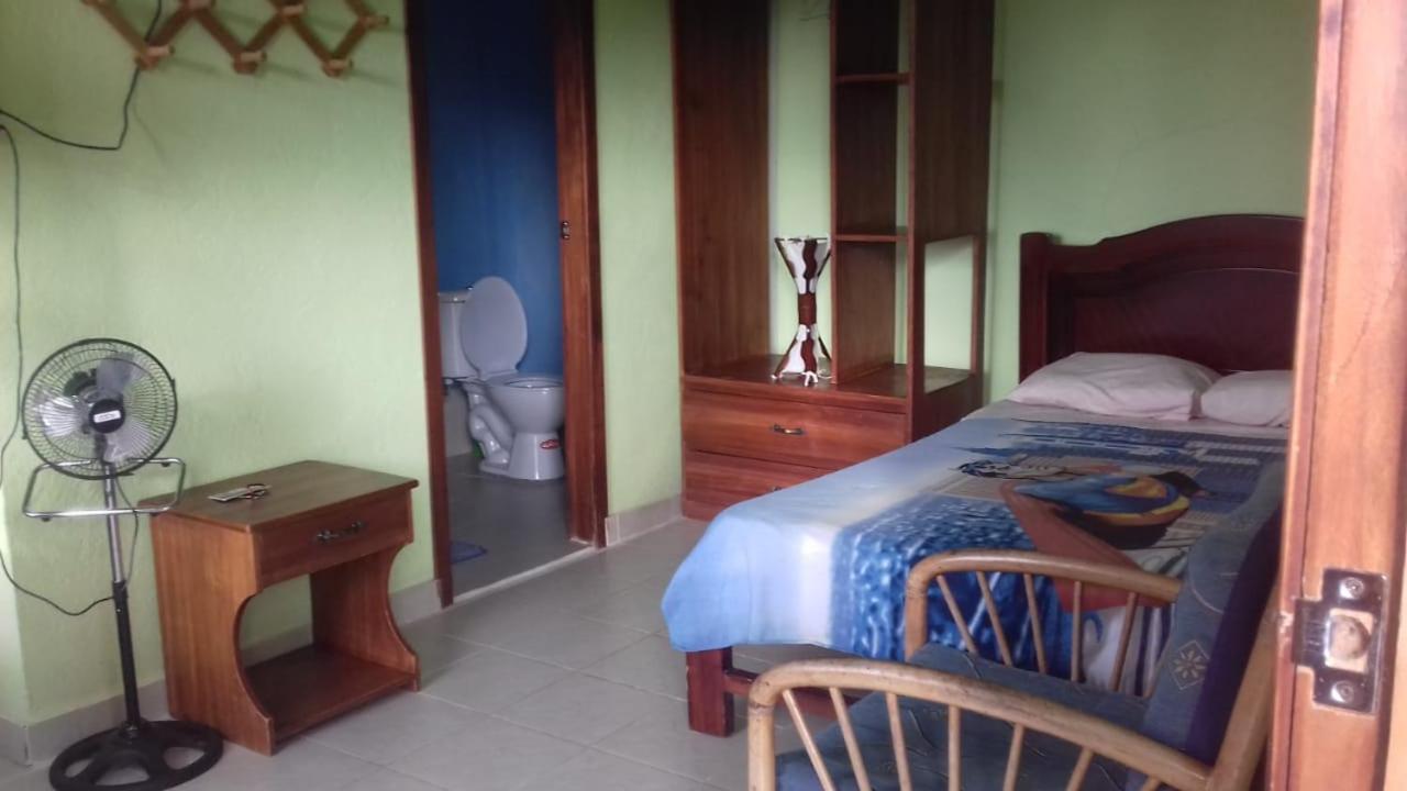 Hostal Tena Ñaui Ngoại thất bức ảnh