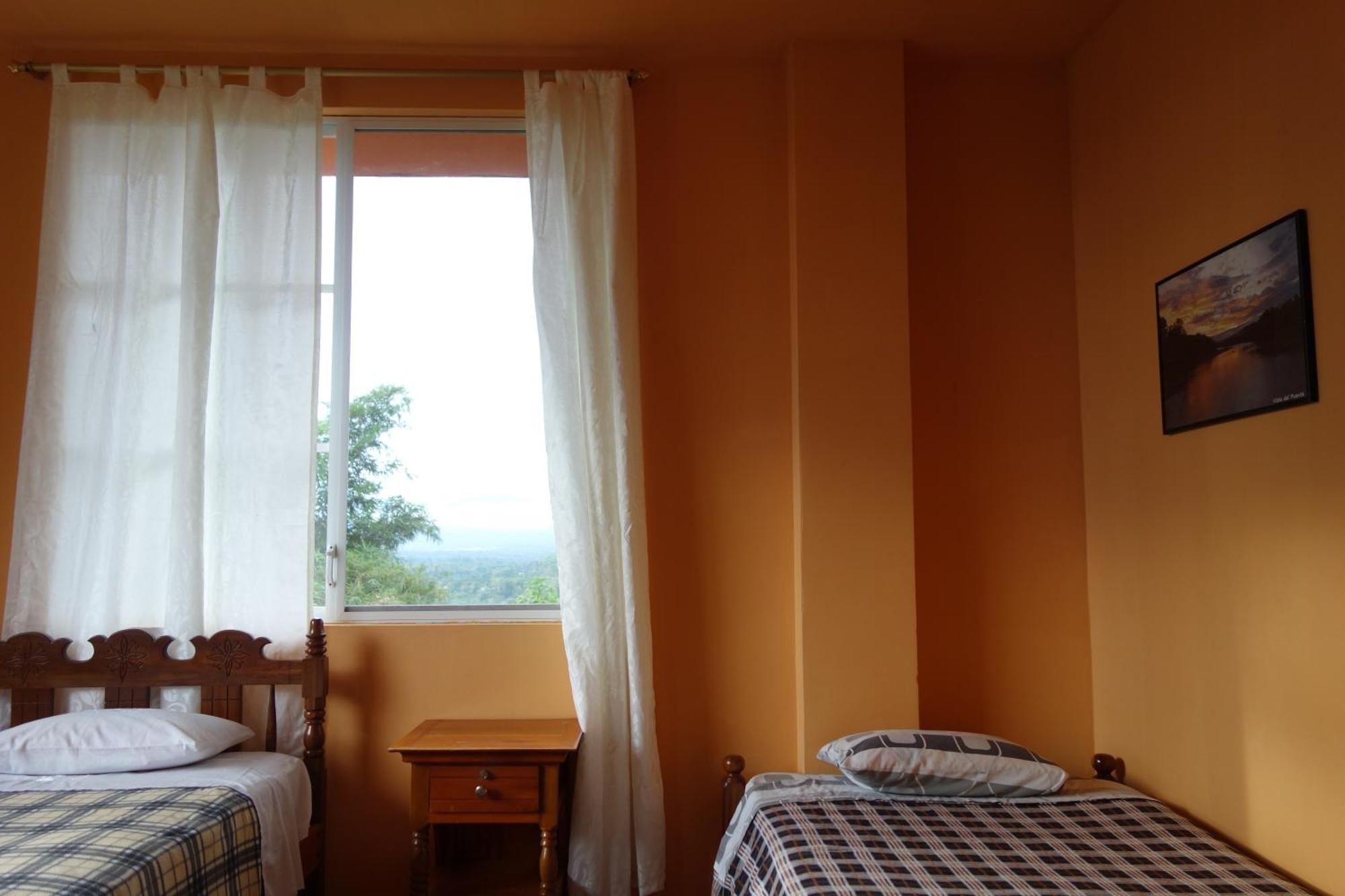 Hostal Tena Ñaui Ngoại thất bức ảnh